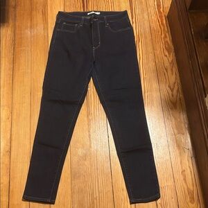 Levi's Women's 721 High Rise Skinny Dark Blue Jeans size 29